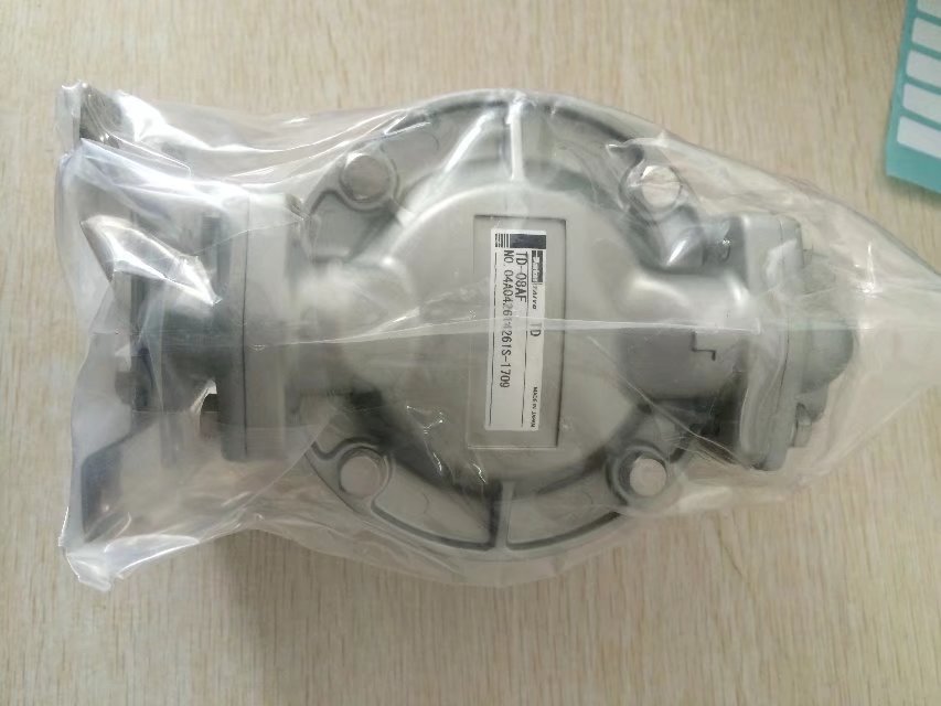 PVP33369R2油泵灼華一出，舍我其誰(shuí)。
