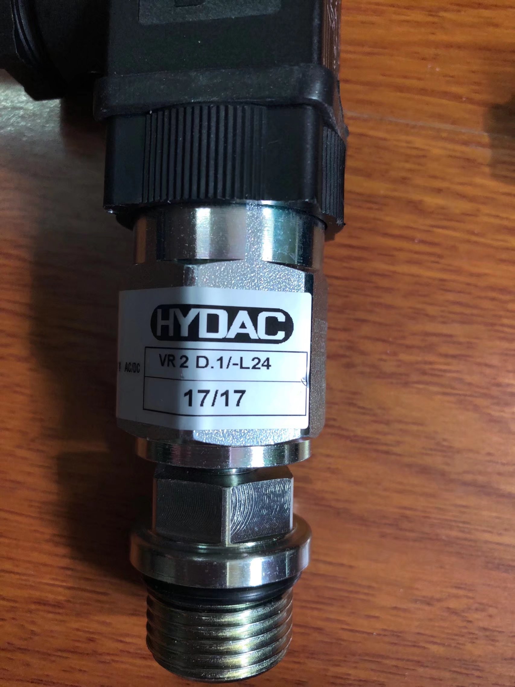 灼華電氣永遠和你在一起。HYDAC開關(guān)EDS3446-3-0400-000