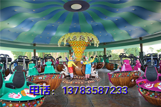 廠家熱銷游樂設(shè)施魔幻陀螺廠家直銷