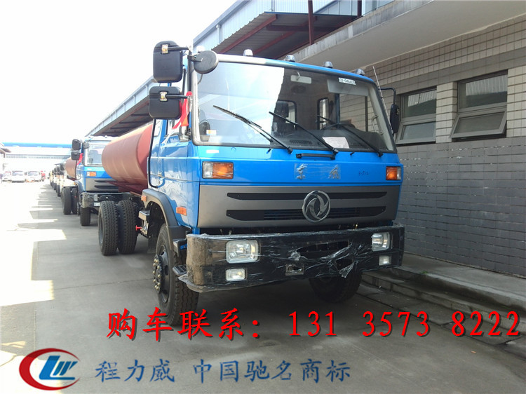 信陽市小型五噸加油車廠家價(jià)格