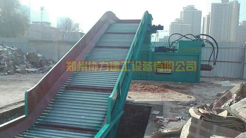 寶雞協(xié)力中型臥式液壓廢紙箱壓塊機(jī)