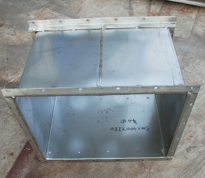 惠州市陳江鎮(zhèn)白鐵不銹剛通風(fēng)工程通風(fēng)管道工程