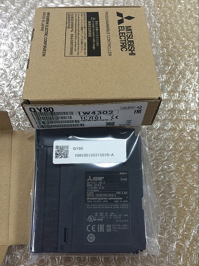 三菱Q系列晶體管漏型輸出模塊QY80帶保險(xiǎn)絲