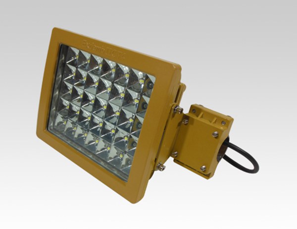 LED闃茬垎閬撹矾鐕�70W LX-CCD97B