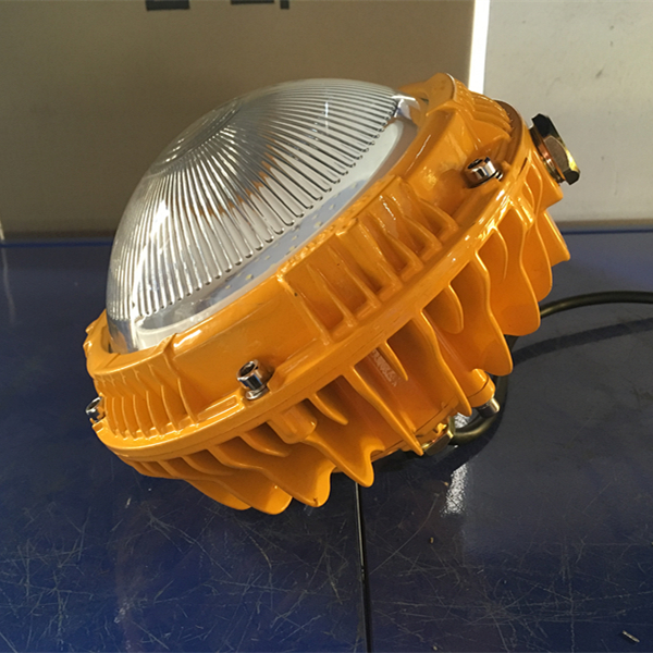 闃茬垎娉涘厜鐕�30W LED闃茬垎娉涘厜鐕�30W LED闃茬垎娉涘厜鐕�
