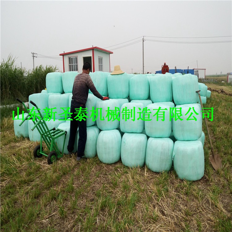 商丘秸稈打捆包膜機(jī)牧草打捆機(jī)的價(jià)格