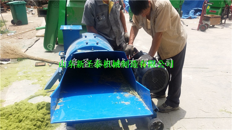 玉米秸稈粉碎揉絲機(jī) 玉米秸稈揉絲機(jī)價(jià)格
