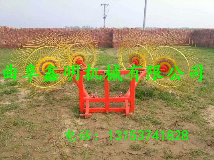 河北多盤牧草摟草機  耙齒摟草攤曬一體機  秸稈收集設(shè)備