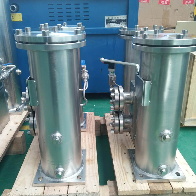 不銹鋼雙聯(lián)油過(guò)濾器ISO VG150介質(zhì)雙筒管路過(guò)濾器新鄉(xiāng)天誠(chéng)供應(yīng)