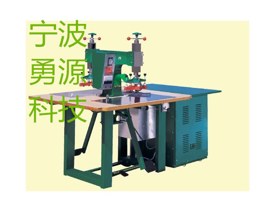 溫州軟膜天花扣邊條焊接機