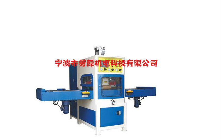 赤壁服裝商標(biāo)高周波壓花機(jī)