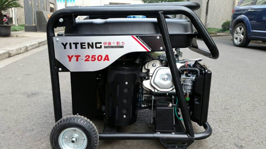 YT250A發(fā)電電焊一體機(jī)