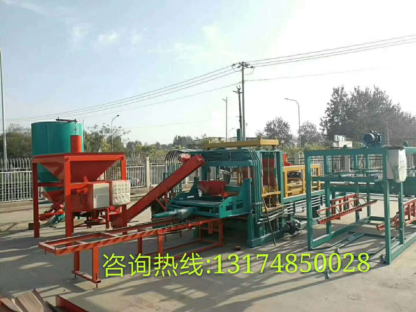 山東彩色路面磚機(jī) 全自動花磚機(jī) 透水磚機(jī)設(shè)備設(shè)備