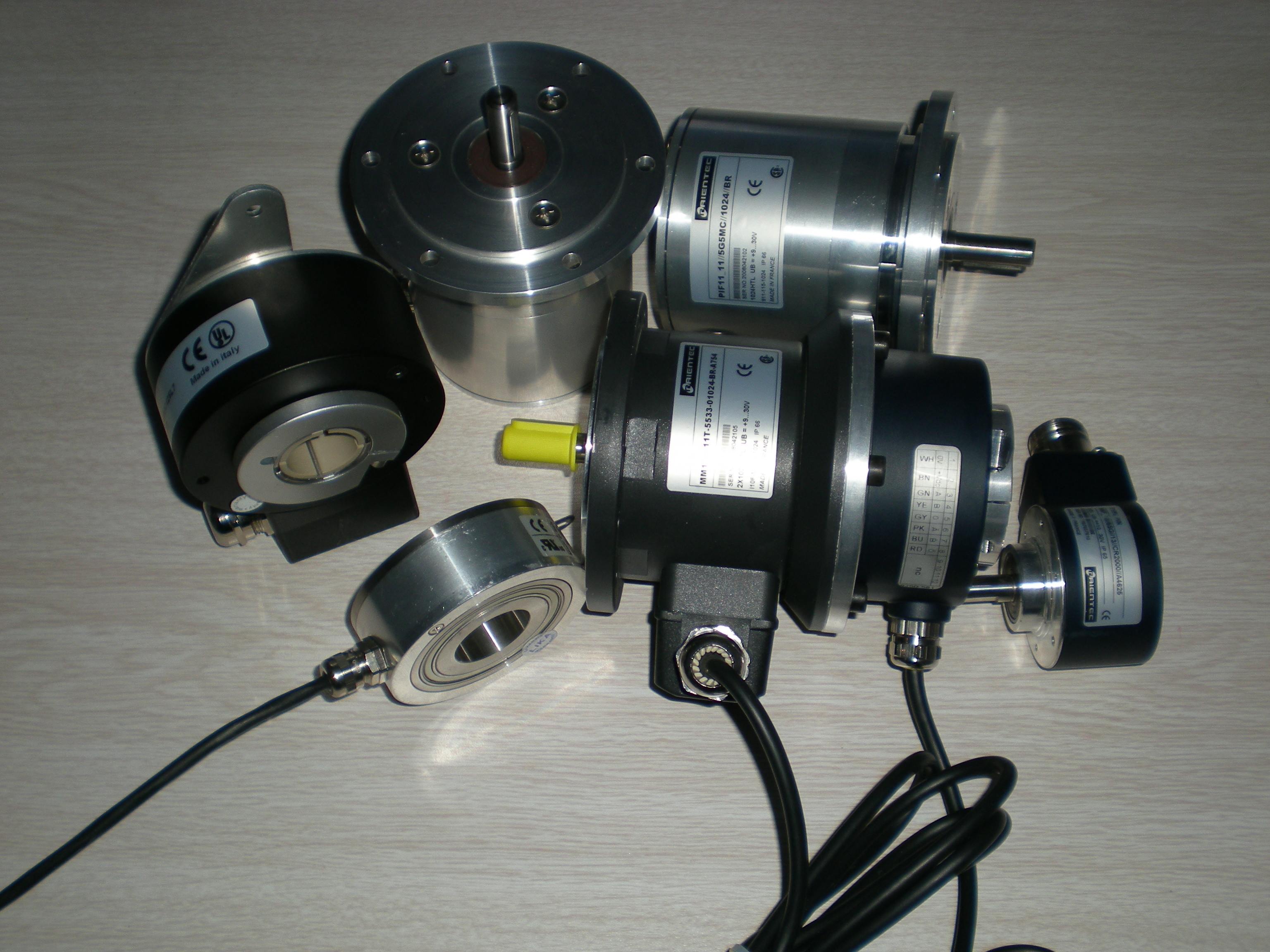 編碼器XA7210-1024-1230-BZ-C-CV用艾西斯貨，振興民族工業(yè)。