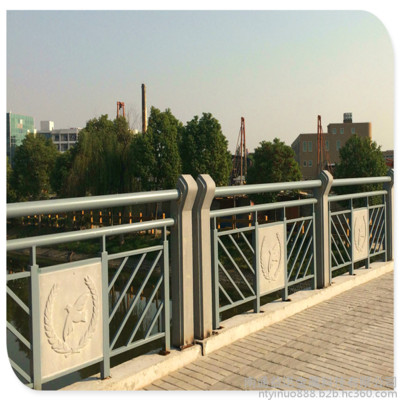 江蘇南通復(fù)合護(hù)欄 燈光欄桿 景觀護(hù)欄 護(hù)欄廠家 道路護(hù)欄 橋梁欄桿 景觀欄桿廠家 鑄造石欄桿