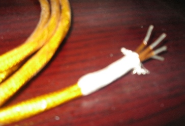 聚酰亞胺電纜（圖片，polyimide）
