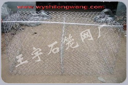 雙絞格賓擋土墻|生態(tài)綠格網(wǎng)|雙絞格網(wǎng)|蜂窩擋墻|卡斯特羅網(wǎng)墊|王宇石籠網(wǎng)廠