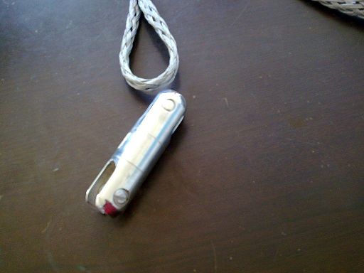 八字環(huán)，抗彎連接器