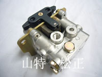 小松PC220-6原裝PPC閥總成，行走馬達總成，小松原裝，小松挖掘機配件