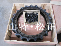 小松配件PC300-7鏈輪，螺栓，支重輪，托鏈輪，驅(qū)動(dòng)齒，配重螺栓