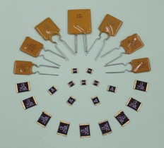 自恢復保險絲30V-1A（30-100）