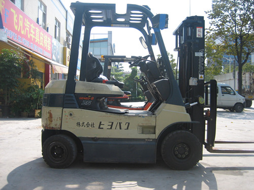 深圳龍華出售電動(dòng)叉車/二手電動(dòng)叉車租賃
