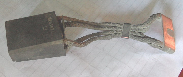 供應(yīng)西門子電機(jī)碳刷EG367J、電刷EG367J