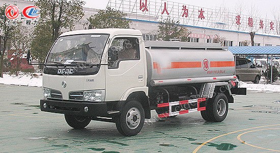 河南周口3噸加油車5噸加油車8噸10噸加油車湖北程力供應