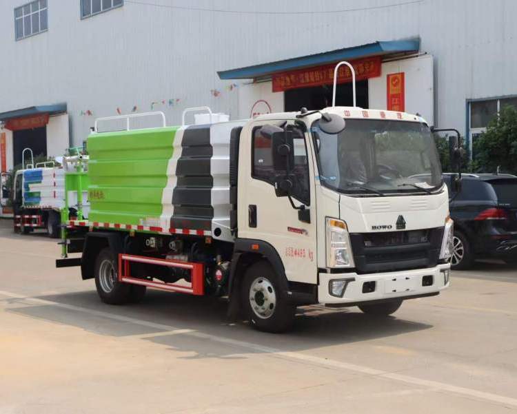 重汽豪沃多功能藍(lán)牌抑塵車(chē) 7方水罐 用于園林綠化路面沖洗