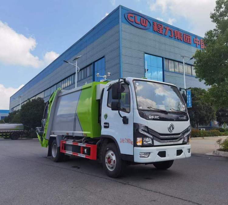 東風(fēng)福瑞卡壓縮式垃圾車 6方后裝掛桶生活垃圾清運(yùn)車
