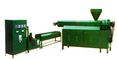 建鑫機(jī)械塑料顆粒機(jī)