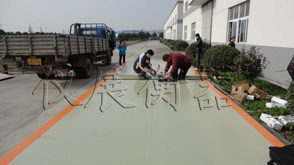 60電子汽車衡報價規(guī)格，80地磅多少錢