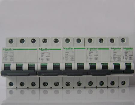 施耐德C65H小型斷路器 極數(shù)1-4P 電流1-63A