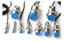 特價(jià)供應(yīng)奧托尼克斯接近開關(guān) PRCML30-15DP2