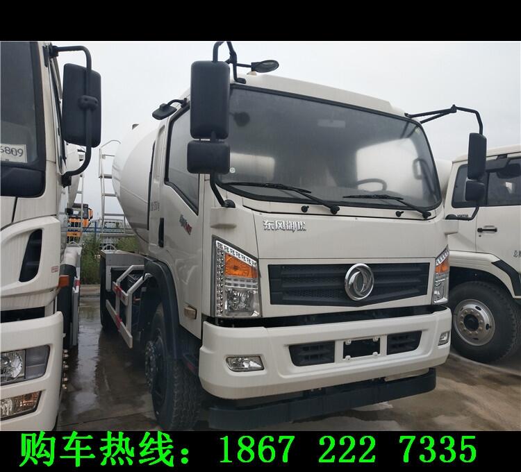漳州聯(lián)合重卡攪拌車