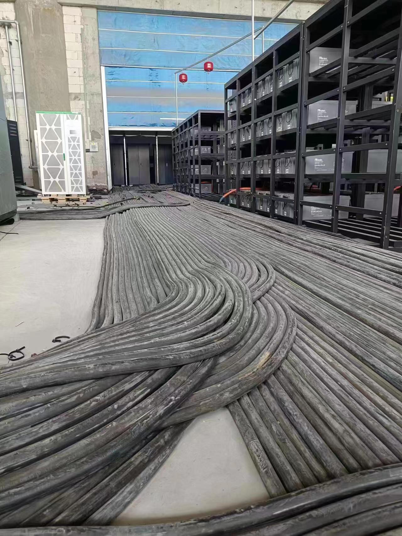 木蘭潛孔鉆空壓機(jī)出租租賃/大小型發(fā)電機(jī)出租回收