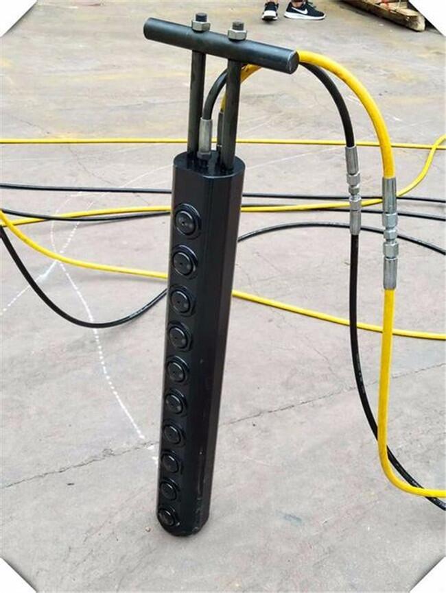 柳州河池靜態(tài)拆除石頭劈裂機(jī)經(jīng)銷商