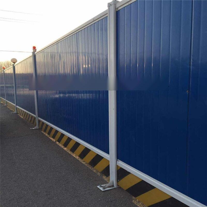 太原客戶訂購(gòu)全套275建筑工地彩鋼圍擋設(shè)備 U型槽 警示帶設(shè)備