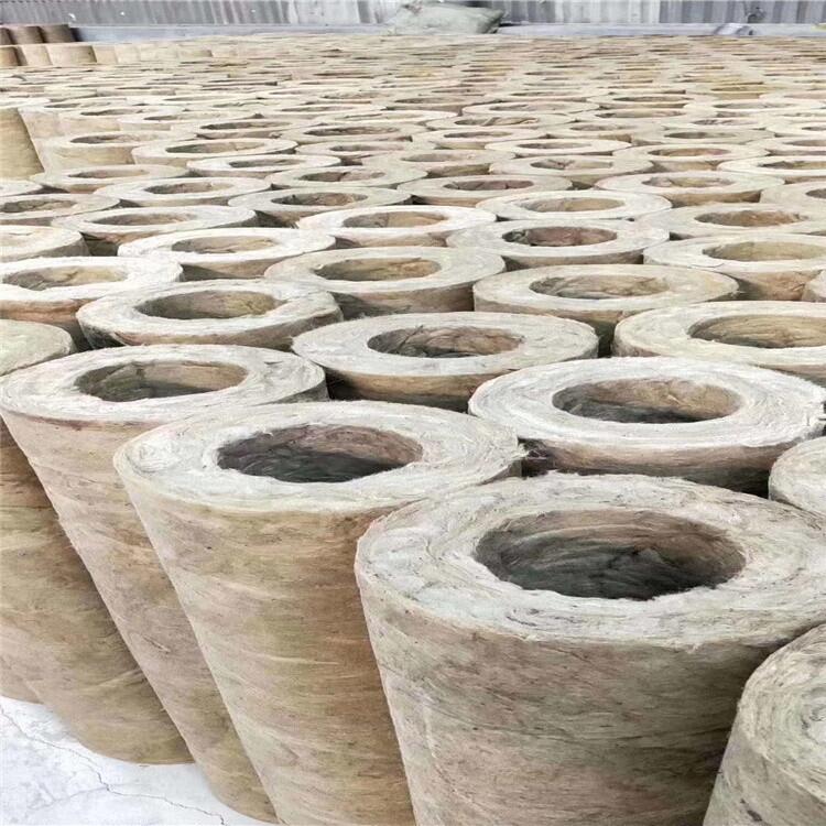 淮南巖棉硅酸鋁耐高溫帶鋁箔棉，巖棉管殼