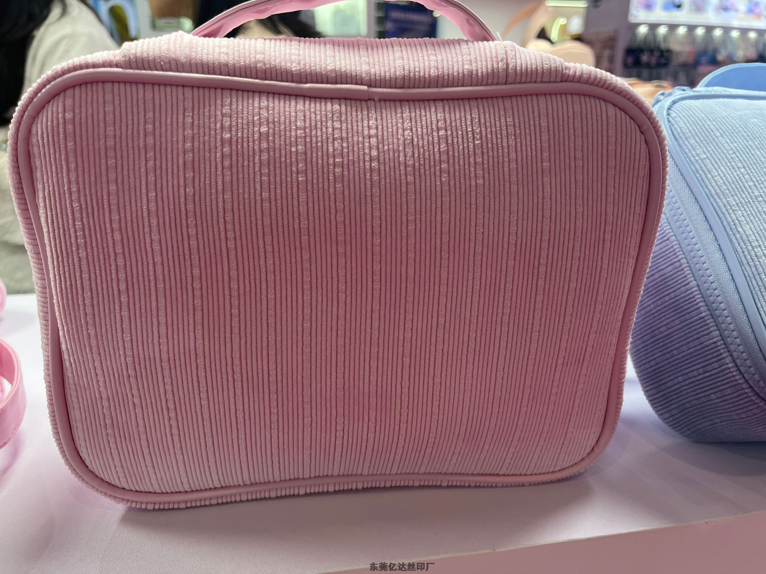 東莞織帶絲印廠，手袋絲印廠