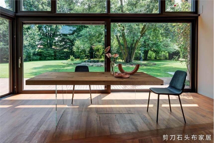 意大利簡約家具品牌CASA LAGO，帶您感受“懸浮魔法”！