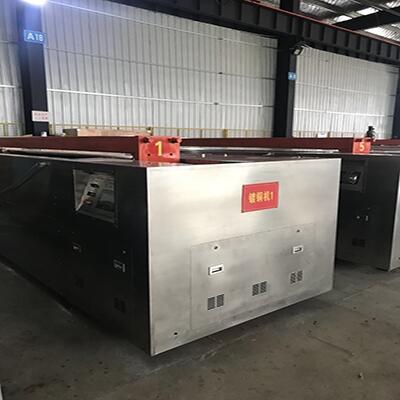 凹版鍍銅機(jī)DQ-Cu-2500，鍍銅線，鍍銅設(shè)備湖北典強(qiáng)機(jī)械多年研發(fā)生產(chǎn)，遠(yuǎn)銷國內(nèi)外
