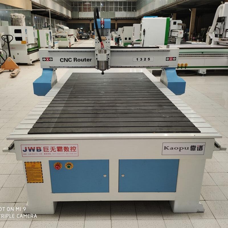 開封雕刻機(jī)廠家專業(yè)生產(chǎn)廣告雕刻機(jī)雙頭壽材機(jī)特價直銷