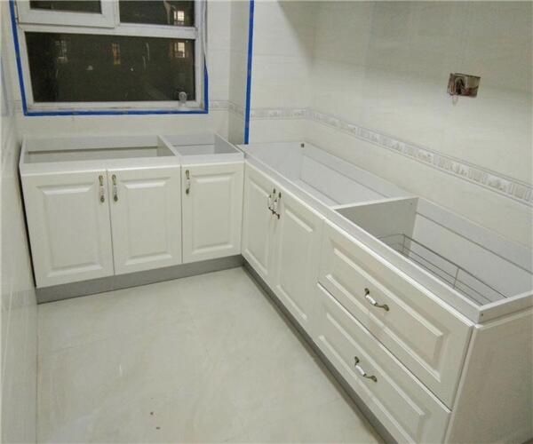 濮陽全屋定制開料機封邊機側(cè)孔機全線設(shè)備廠