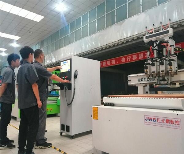 開封板式家具都用哪些設備全屋定制