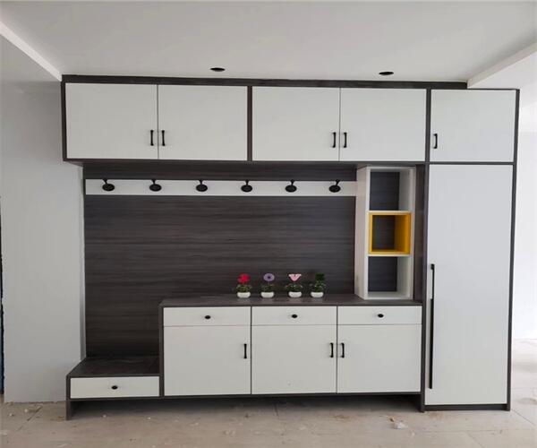 南陽全屋定制開料機(jī)封邊機(jī)側(cè)孔機(jī)全線設(shè)備廠