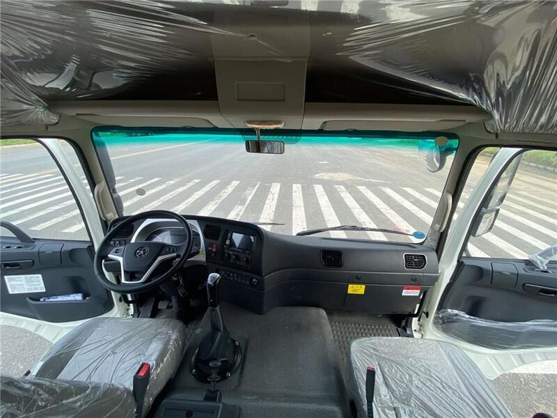 江西銷(xiāo)售陜汽28方干混砂漿車(chē)和粉粒物料運(yùn)輸車(chē)的廠家