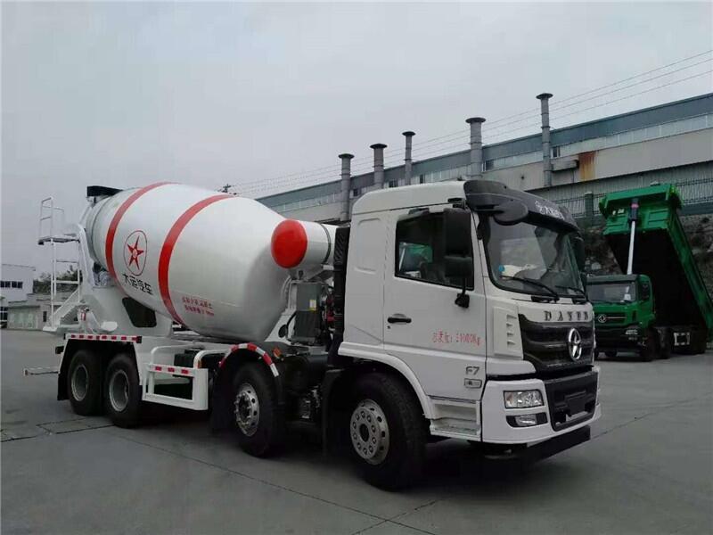 前四后八攪拌車，后八輪攪拌車，大型混凝土攪拌運(yùn)輸車