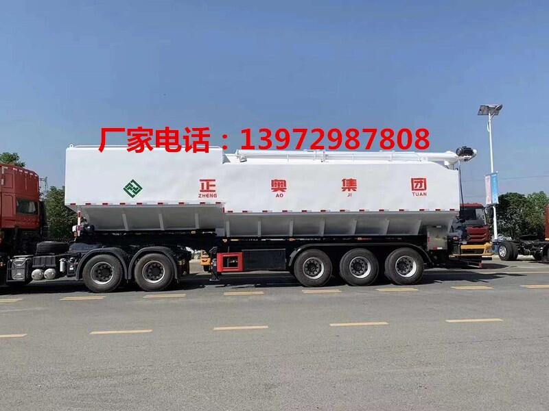 安徽散裝飼料運(yùn)輸車，安徽種豬苗雛禽運(yùn)豬車