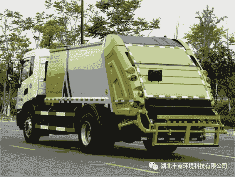 山西垃圾壓縮車廠家，多利卡6-8方垃圾車多少錢